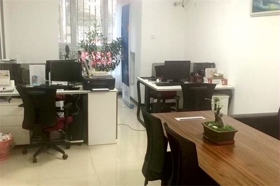 辦公室環(huán)境